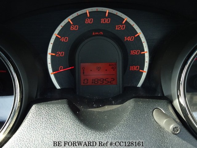 
								2013 HONDA FIT 13G SMART SELECTION full									