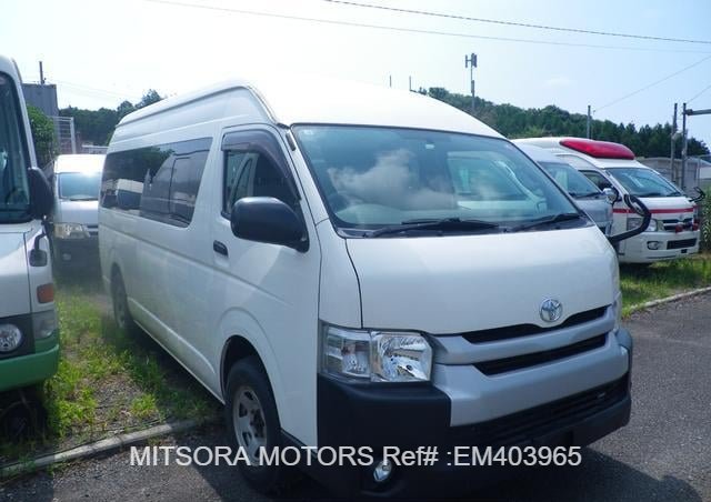 2014 TOYOTA HIACE COMMUTER