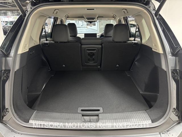 
								2023 NISSAN X-TRAIL G full									