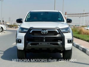 2023 TOYOTA HILUX