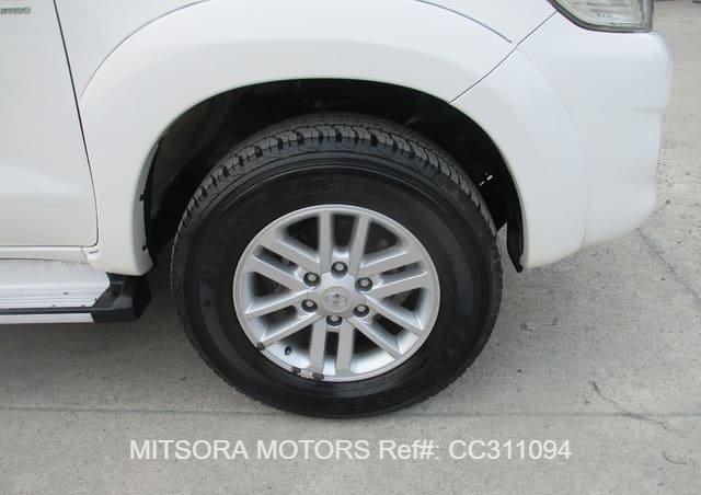 
								2012 TOYOTA HILUX full									