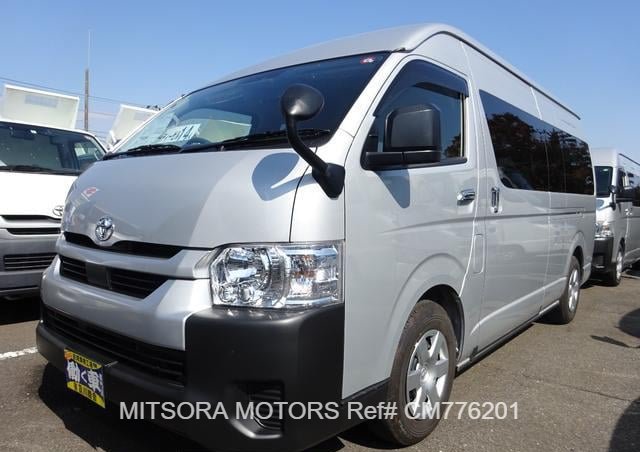 2024 TOYOTA HIACE COMMUTER
