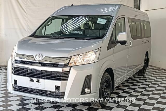 2026 TOYOTA HIACE COMMUTER 2.8 AT