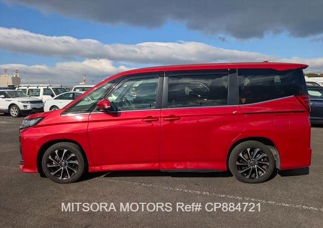 2022 TOYOTA NOAH S-Z