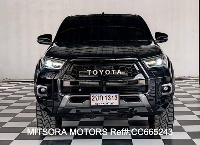 2023 TOYOTA HILUX ROCCO