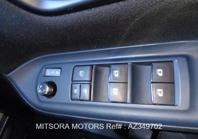 
								2015 TOYOTA VOXY full									