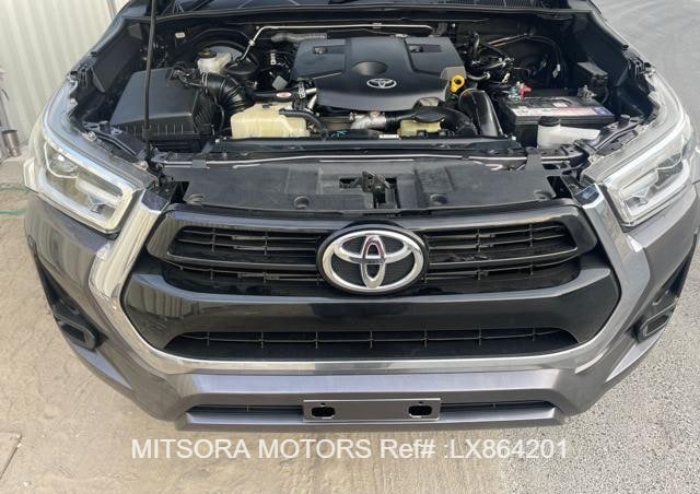 
								2018 TOYOTA HILUX TRUNK COVER full									