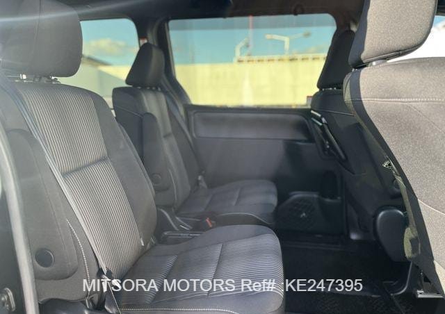 
								2019 TOYOTA VOXY ZS2 full									