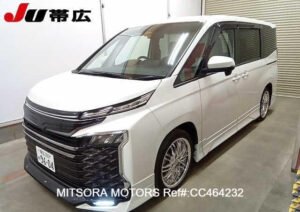 2023 TOYOTA VOXY 4WDS-G