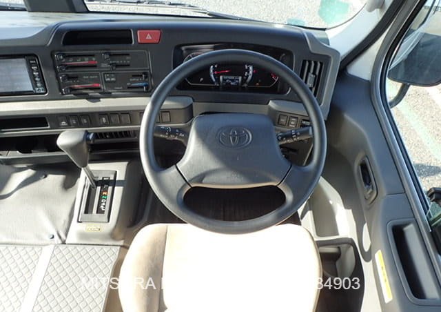 
								2018 TOYOTA COASTER full									