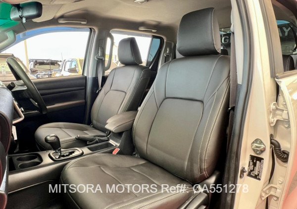 
								2021 TOYOTA HILUX full									