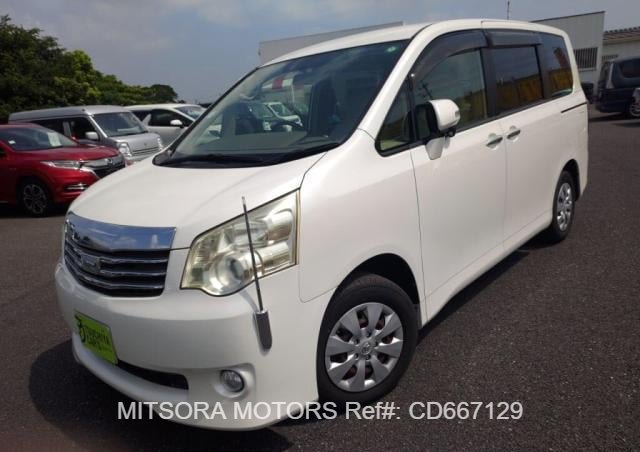 
								2012 TOYOTA NOAH full									