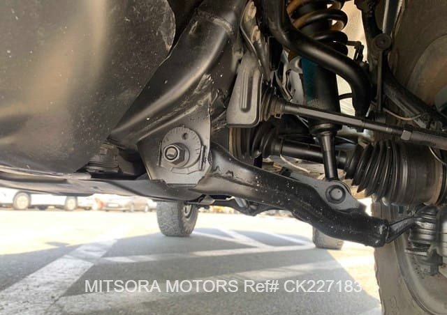 
								2013 TOYOTA HILUX full									