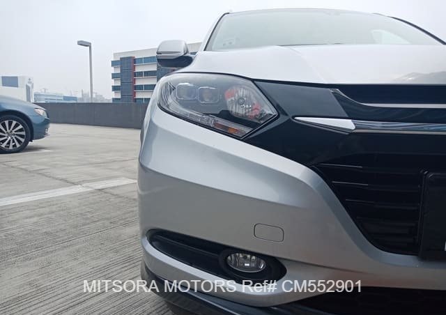 
								2015 HONDA VEZEL full									