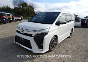 2017 TOYOTA VOXY ZS