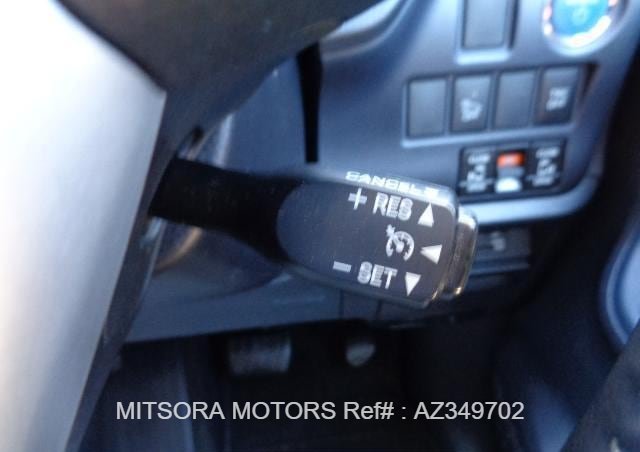 
								2015 TOYOTA VOXY full									