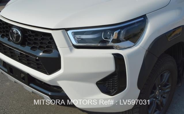 
								2024 TOYOTA HILUX DOUBLE CABIN full									