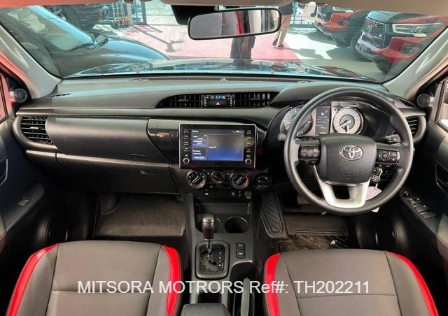 
								2022 TOYOTA HILUX full									