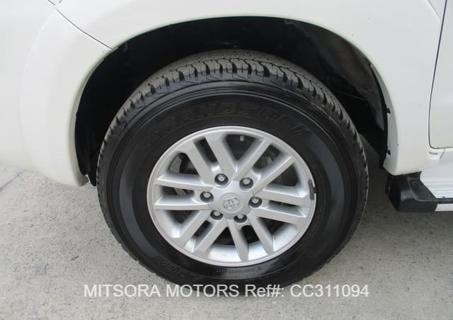 
								2012 TOYOTA HILUX full									