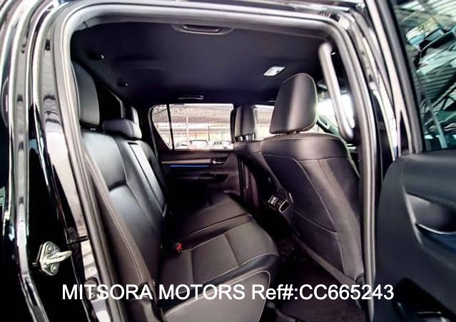 
								2023 TOYOTA HILUX ROCCO full									