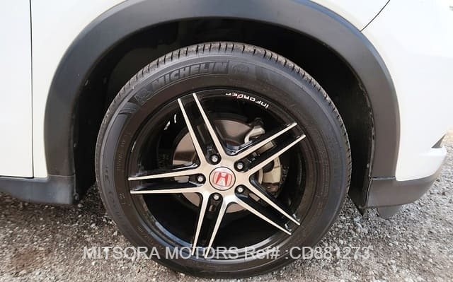 
								2015 HONDA VEZEL full									