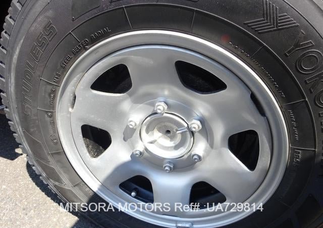 
								2013 TOYOTA HIACE COMMUTER full									