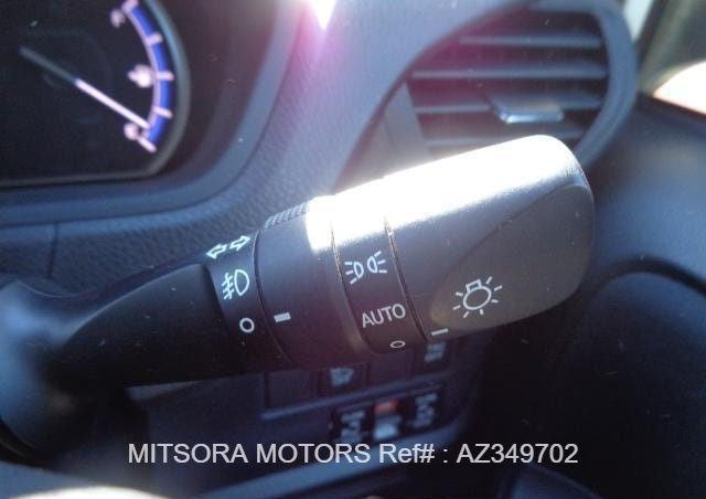 
								2015 TOYOTA VOXY full									