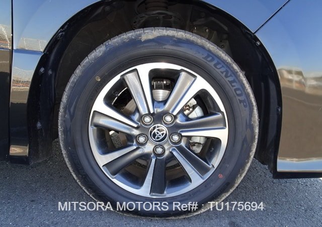 
								2021 TOYOTA VOXY ZS full									