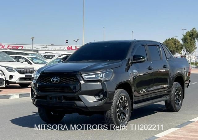 2022 TOYOTA HILUX