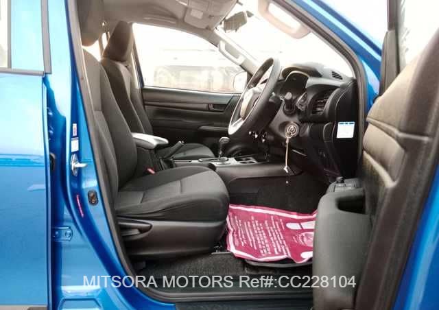 
								2017 TOYOTA HILUX full									