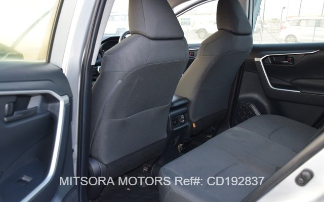 
								2019 TOYOTA RAV4 full									