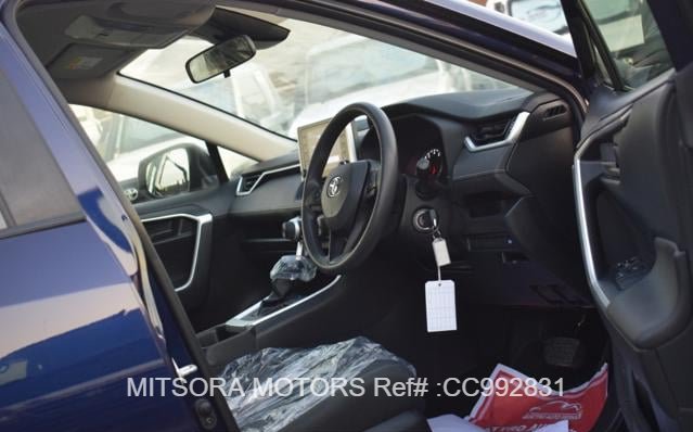 
								2020 TOYOTA RAV4 full									