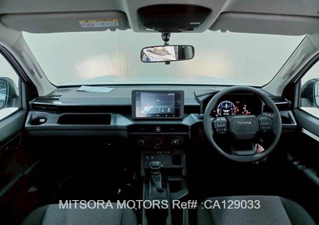 
								2026 TOYOTA HILUX 2.8 TRAVO SMART DOUBLE CAB full									