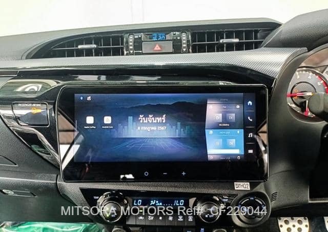 
								2024 TOYOTA HILUX GR full									