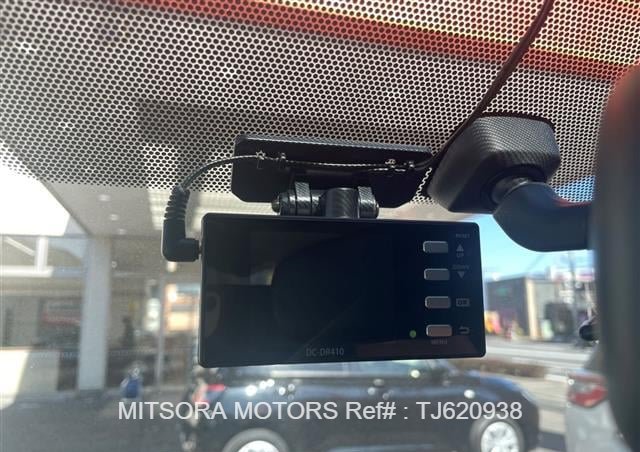 
								2015 TOYOTA VOXY full									