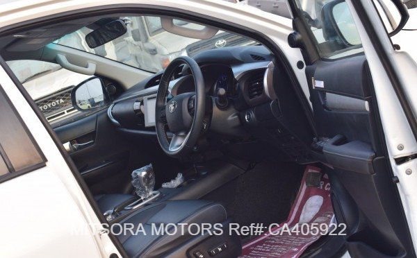 
								2019 TOYOTA HILUX full									