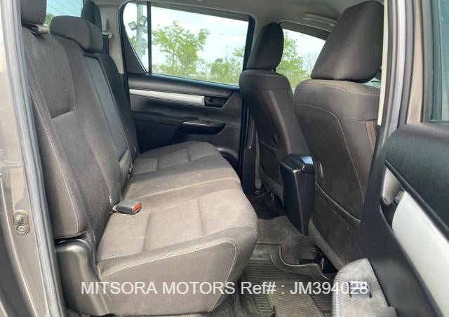 
								2021 TOYOTA HILUX 2.4E REVO DOUBLE CAB full									