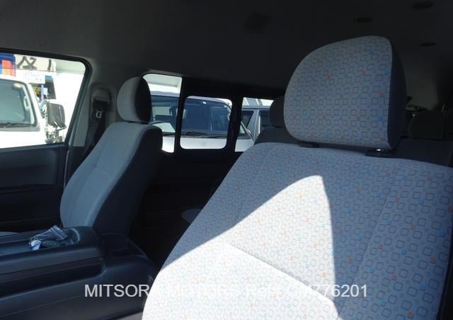 
								2024 TOYOTA HIACE COMMUTER full									