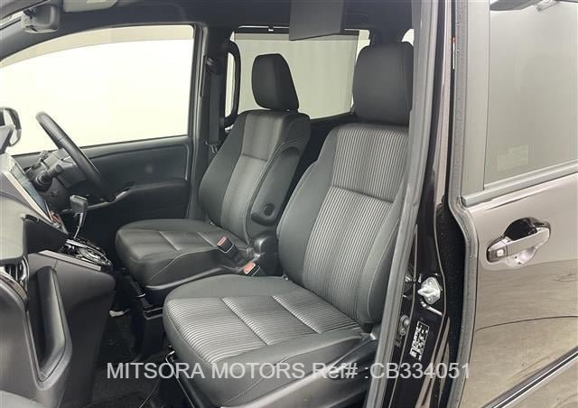 
								2017 TOYOTA NOAH full									