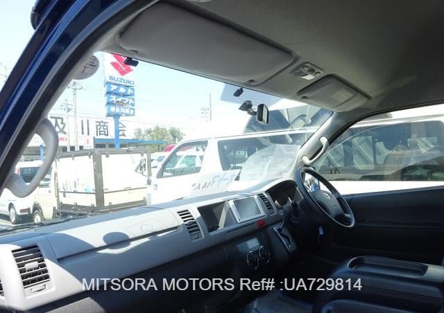 
								2013 TOYOTA HIACE COMMUTER full									