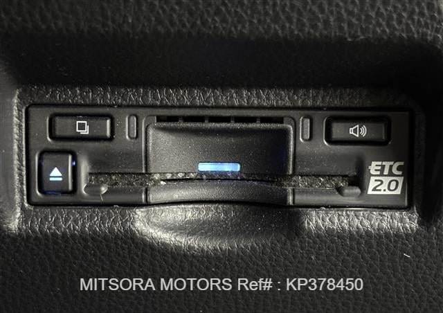 
								2023 TOYOTA VOXY full									