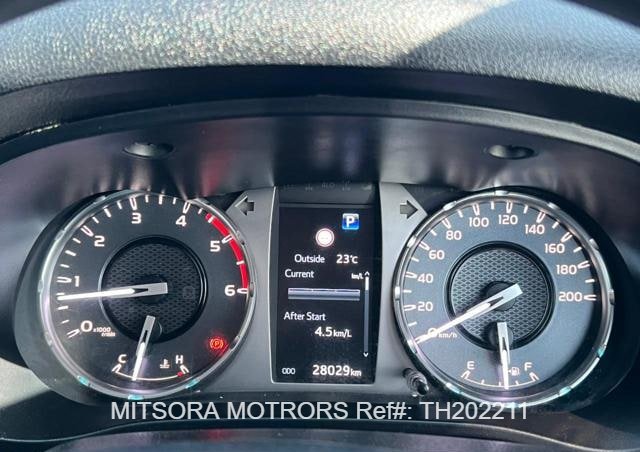 
								2022 TOYOTA HILUX full									