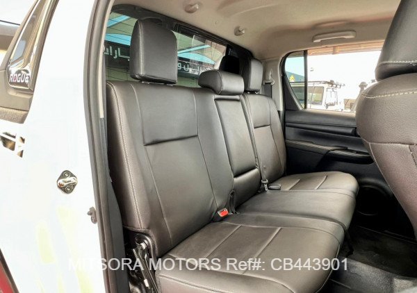 
								2023 TOYOTA HILUX full									