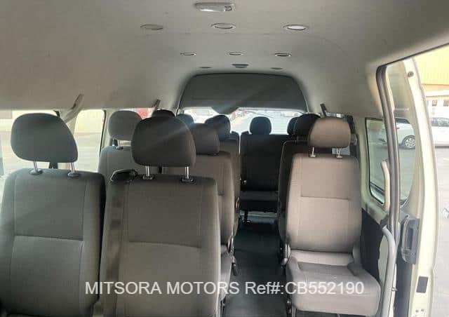 
								2017 TOYOTA HIACE COMMUTER full									
