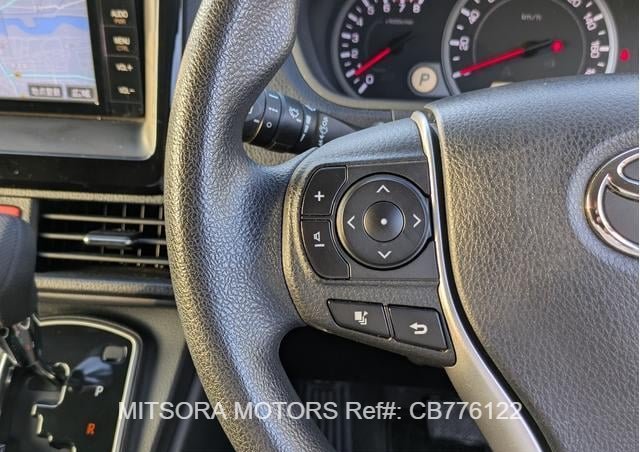 
								2014 TOYOTA NOAH full									