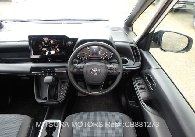 
								2024 TOYOTA NOAH HYBRID X full									