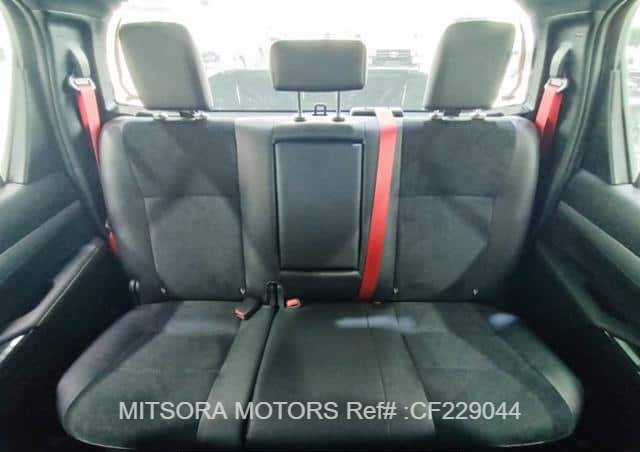 
								2024 TOYOTA HILUX GR full									