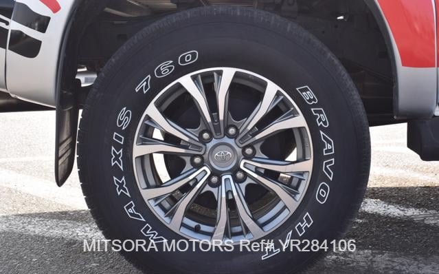 
								2014 TOYOTA HILUX full									