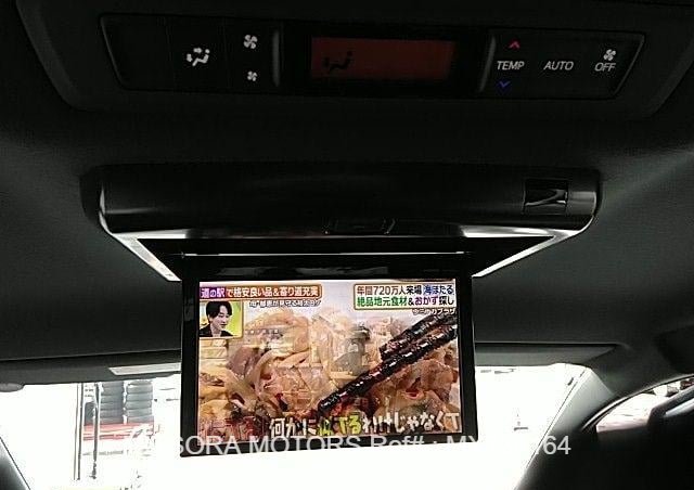 
								2021 TOYOTA VOXY ZSIII7 full									