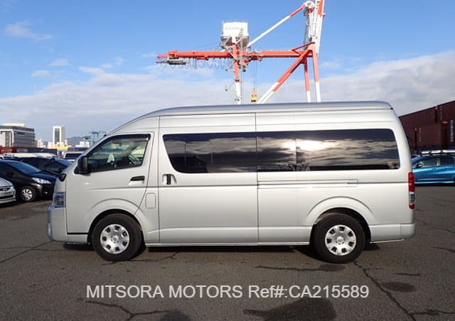 
								2020 TOYOTA HIACE VAN full									